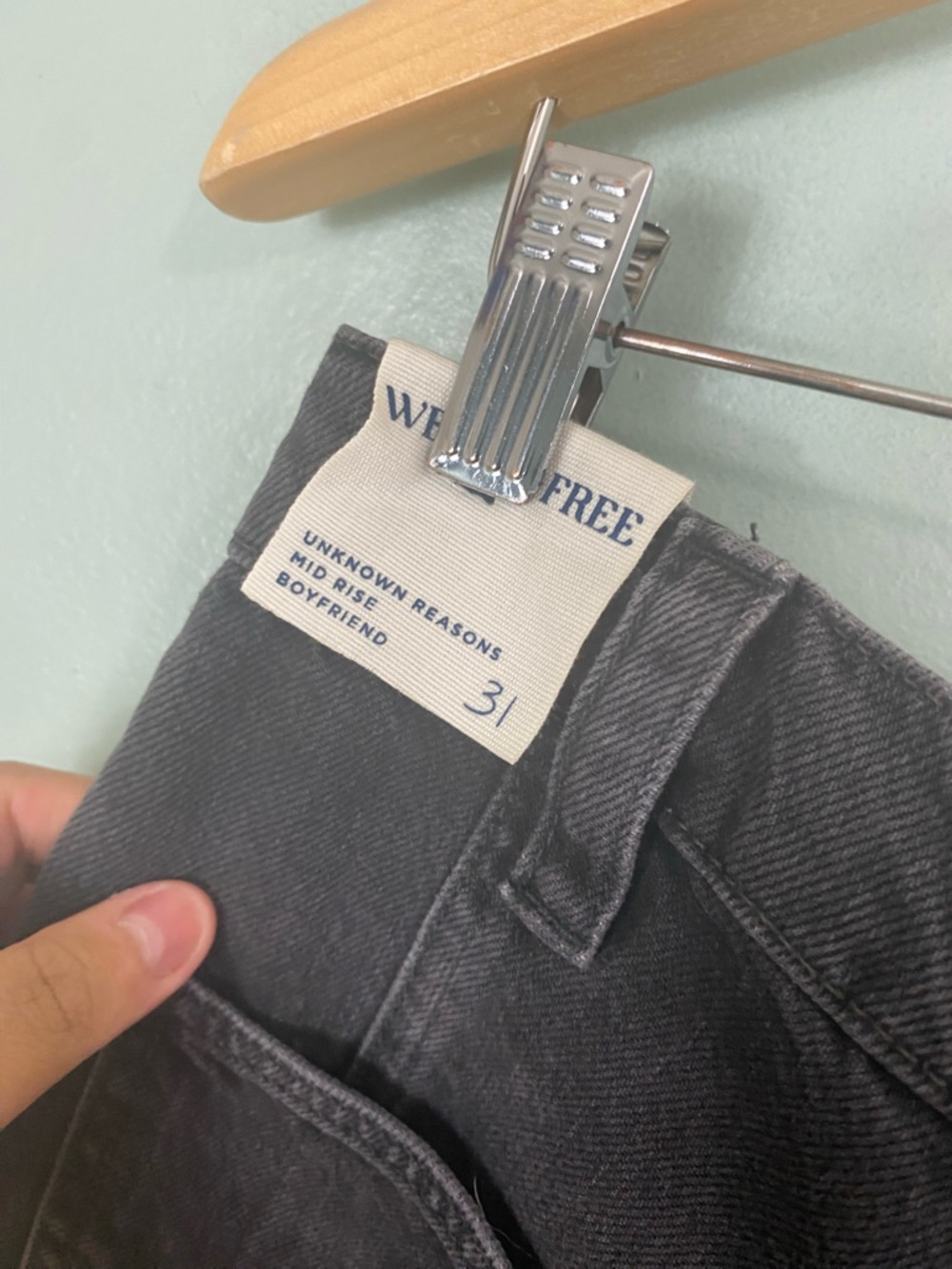 Free People Unknown Reasons Mid Rise Boyfriend Moto Straight Jeans Size 31 - Picture 6 of 7